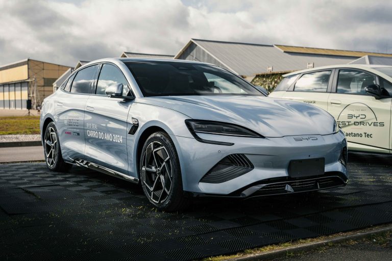 BYD stock vs Tesla: which is better EV pick for 2026?