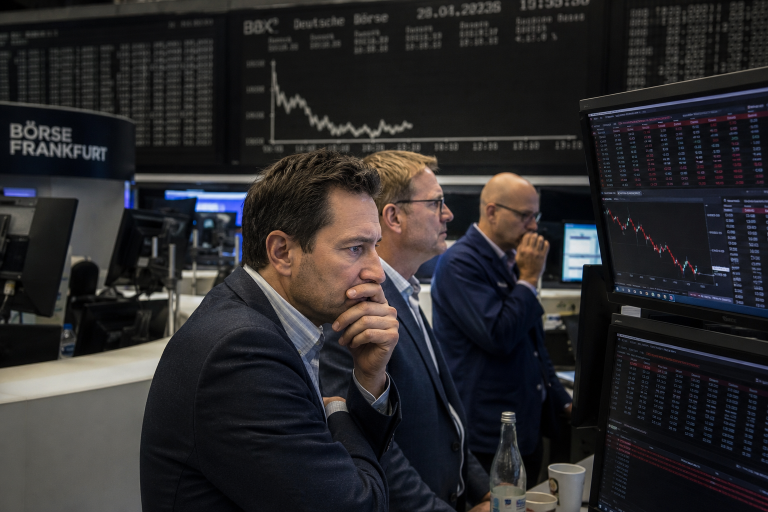 European shares hold steady as tech stocks gain amid Middle East ceasefire hopes