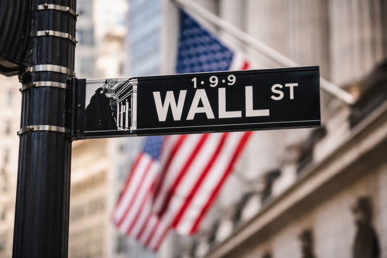 Dow surges nearly 700 points as tech stocks lead August rebound
