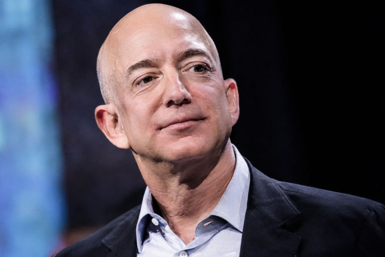 AMZN stock jumps, pushing Amazon past $3T valuation as AWS calms AI spending fears